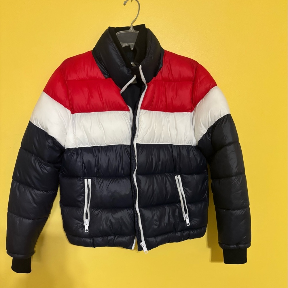 Forever 21 Navy and White Puffer Jacket